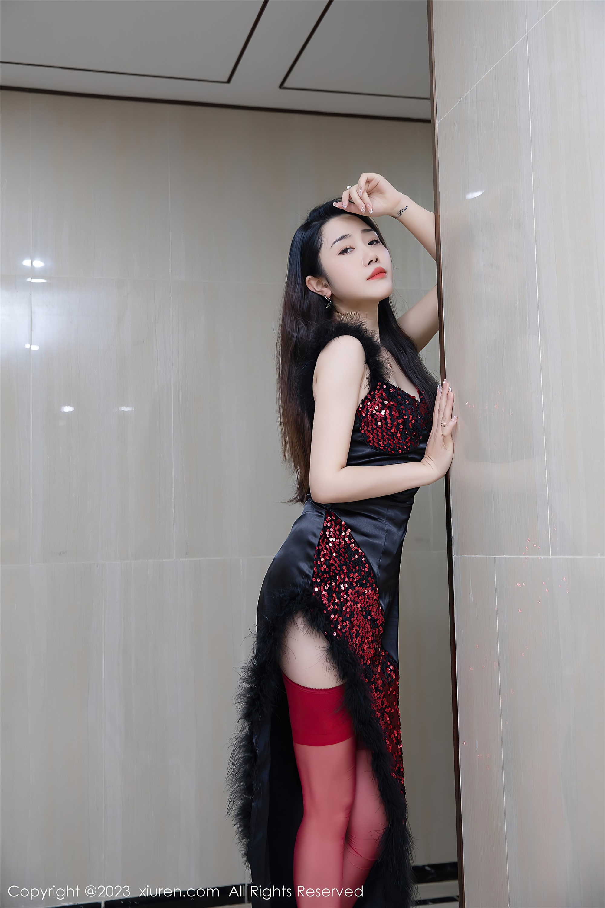 XiuRen秀人网  2023.04.18 NO.6587 严利娅Yuliya